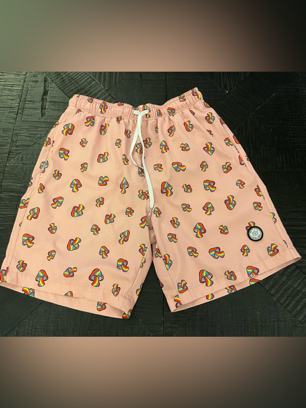 Brooklyn Cloth Men’s Peach Rainbow Mushroom Print Drawstring Swim Trunks Size S